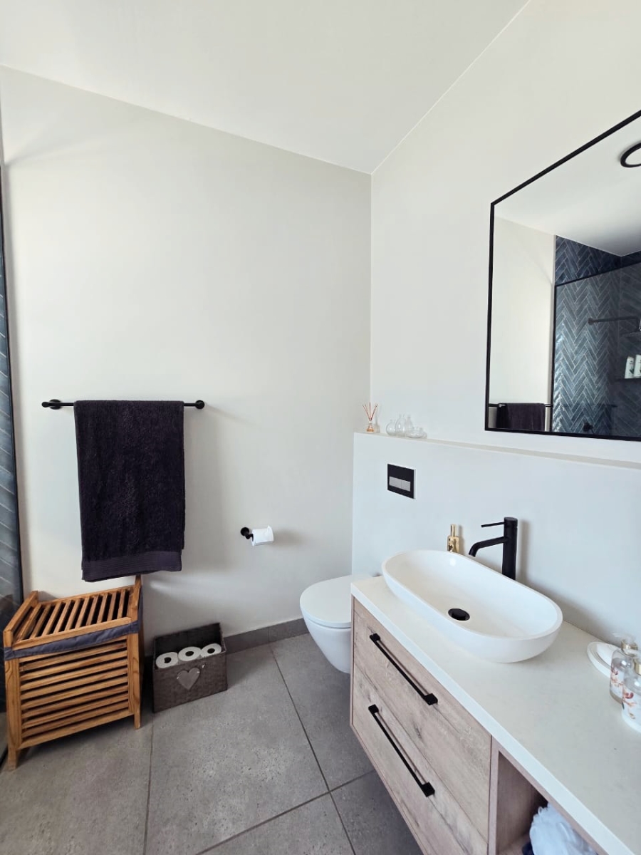 4 Bedroom Property for Sale in Oubaai Western Cape